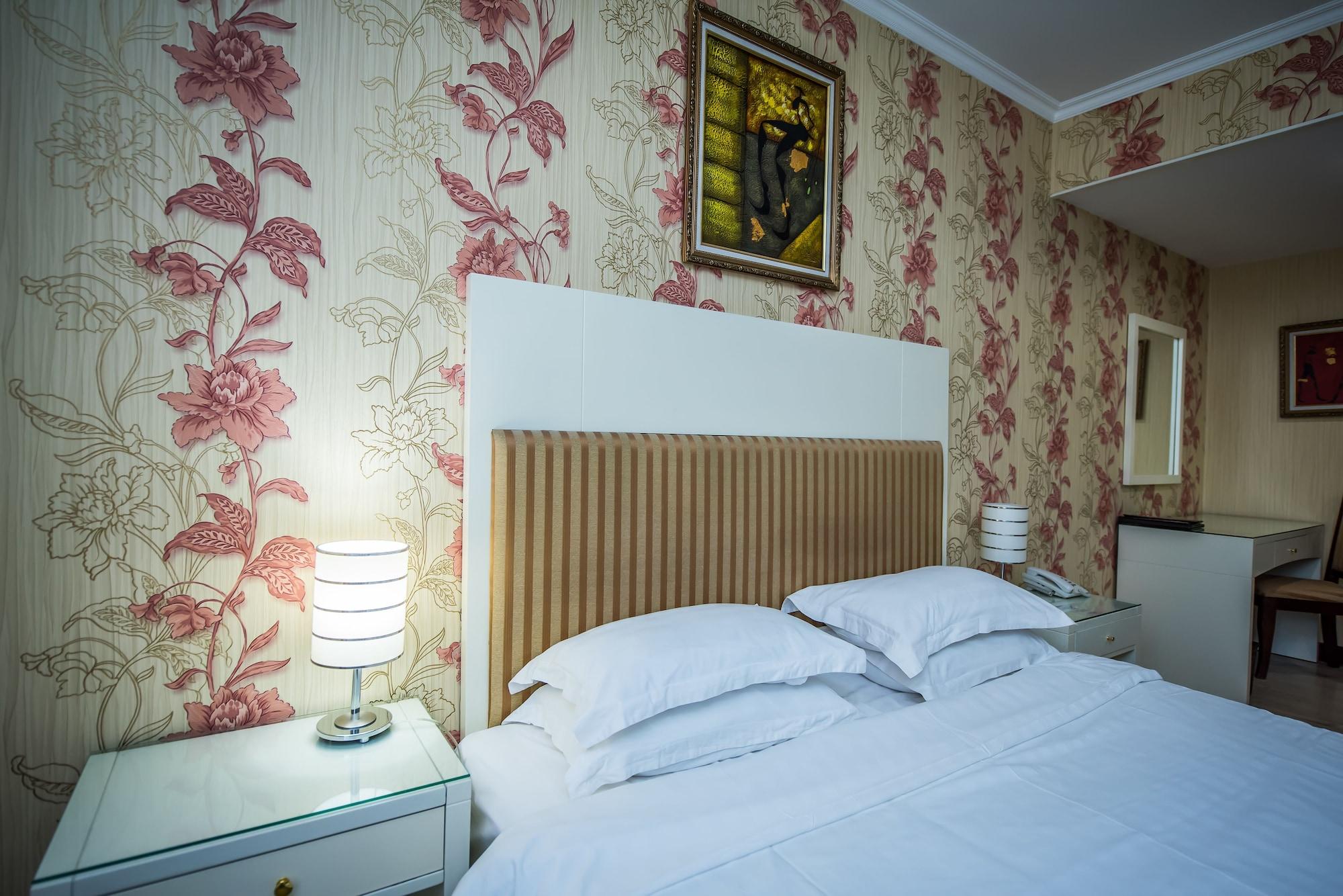 G Empire Hotel Astana Eksteriør billede