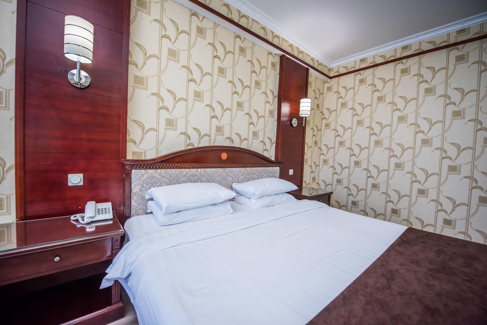 G Empire Hotel Astana Eksteriør billede