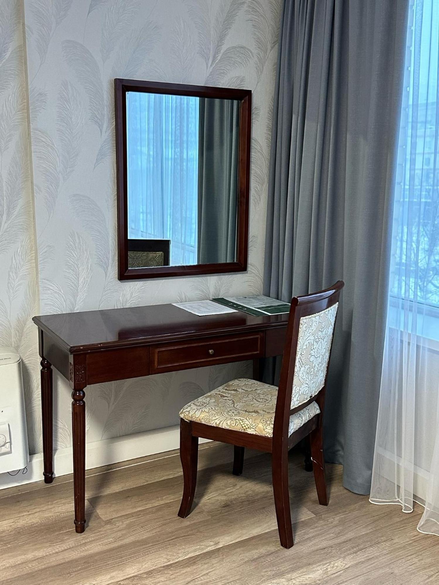 G Empire Hotel Astana Eksteriør billede